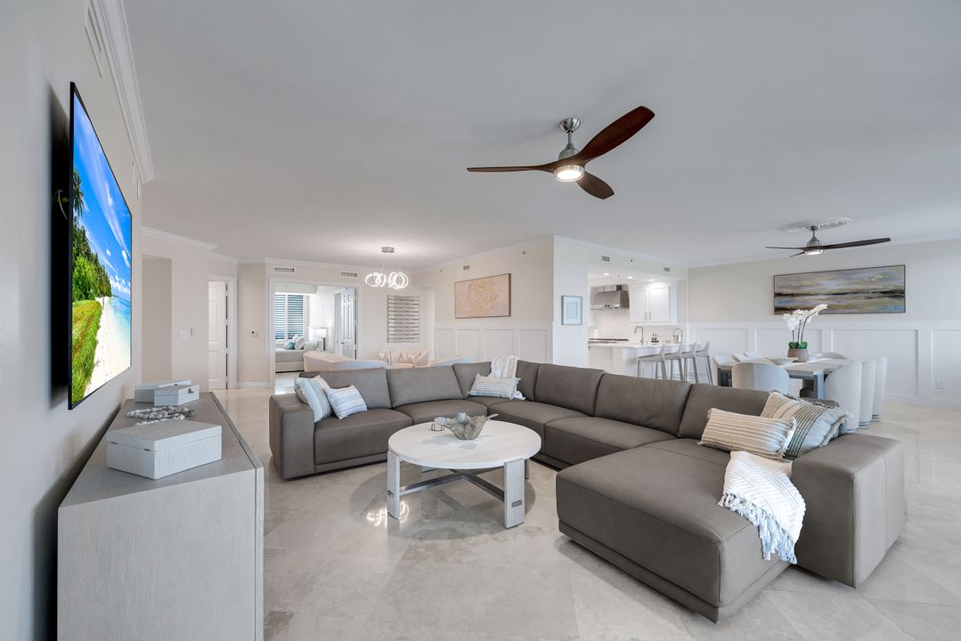 275 Indies Way #1703, Naples, FL 34110