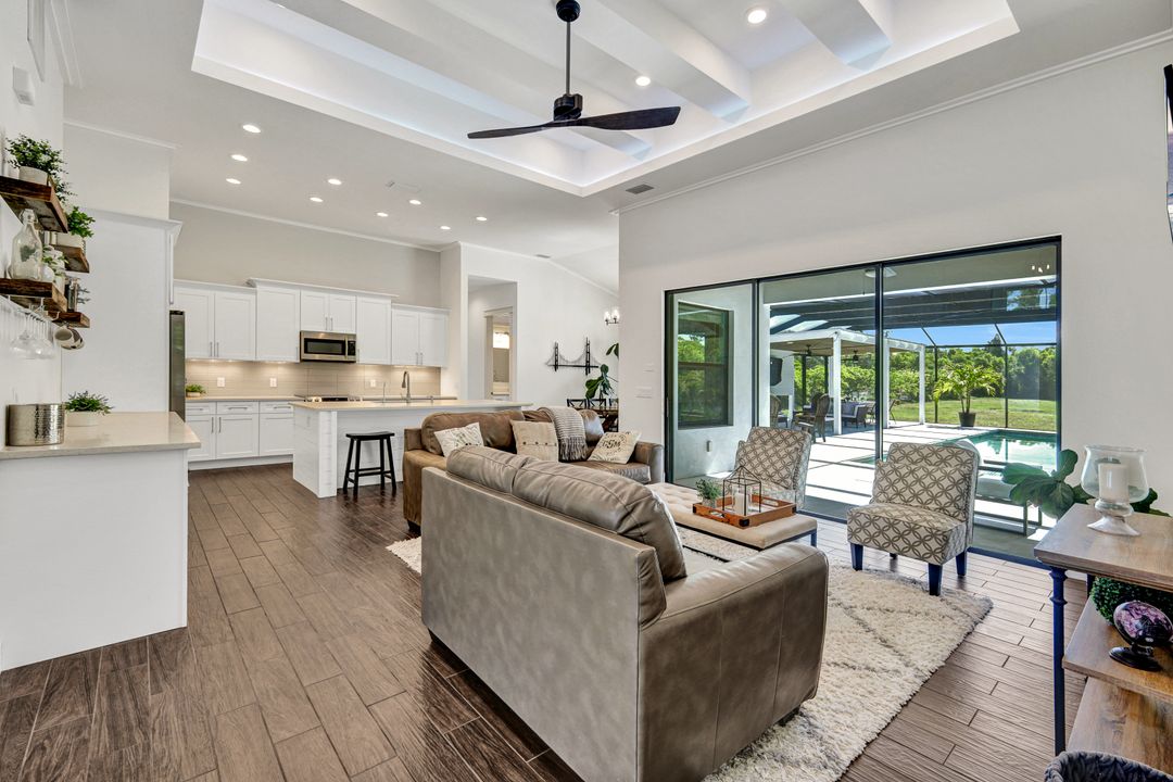 17921 Devore Ln, Fort Myers, FL 33913