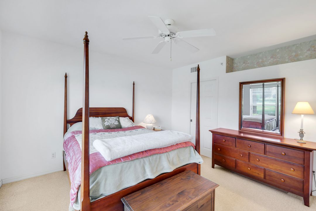 5015 Cedar Springs Dr #103, Naples, FL 34110