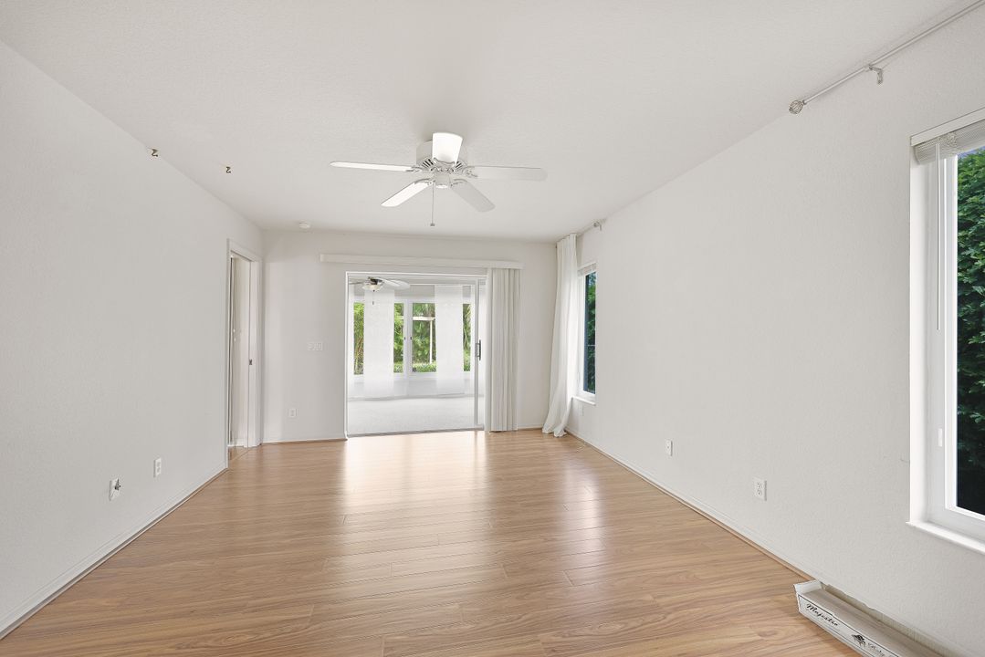 911 SE 20th St, Cape Coral, FL 33990