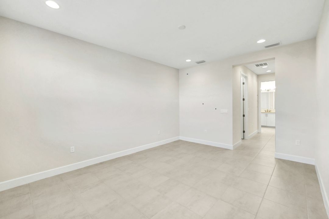 14008 Aldersgate Ave, Fort Myers, FL 33905