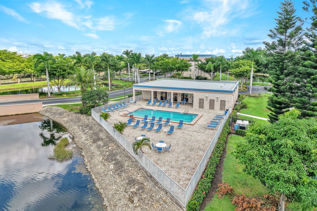 14901 Park Lake Dr #106, Fort Myers, FL 33919