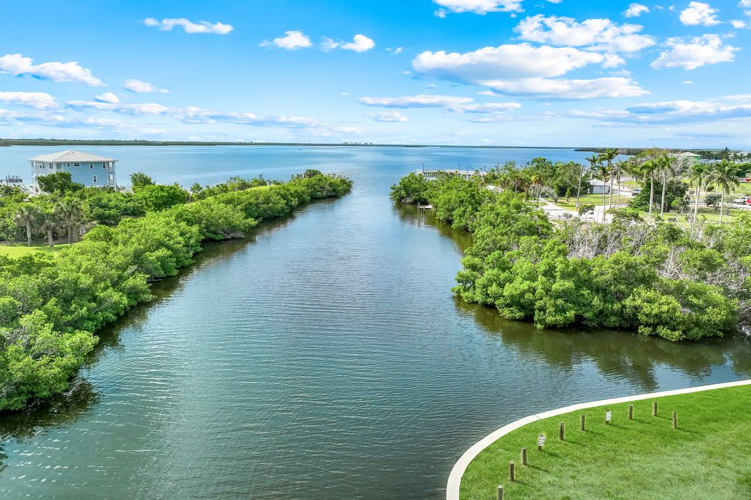 4547 Pine Island Rd, Matlacha, FL 33993