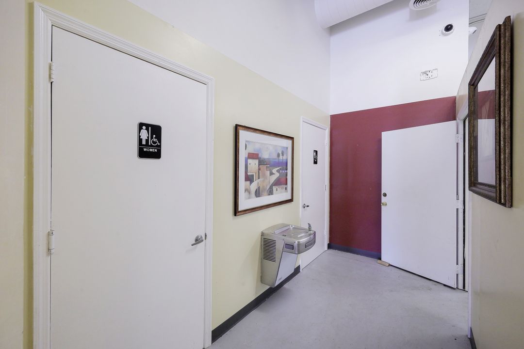 11387 Tamiami Trail E, Naples, FL 34113