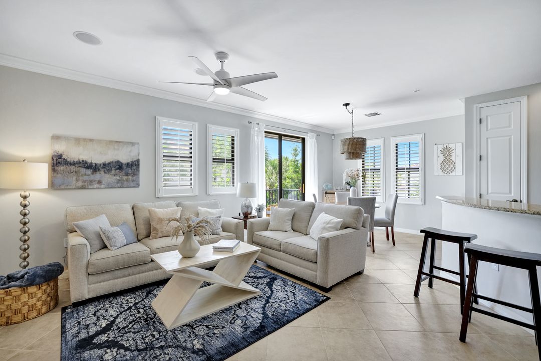 1383 Artesia Dr E #701, Naples, FL 34113