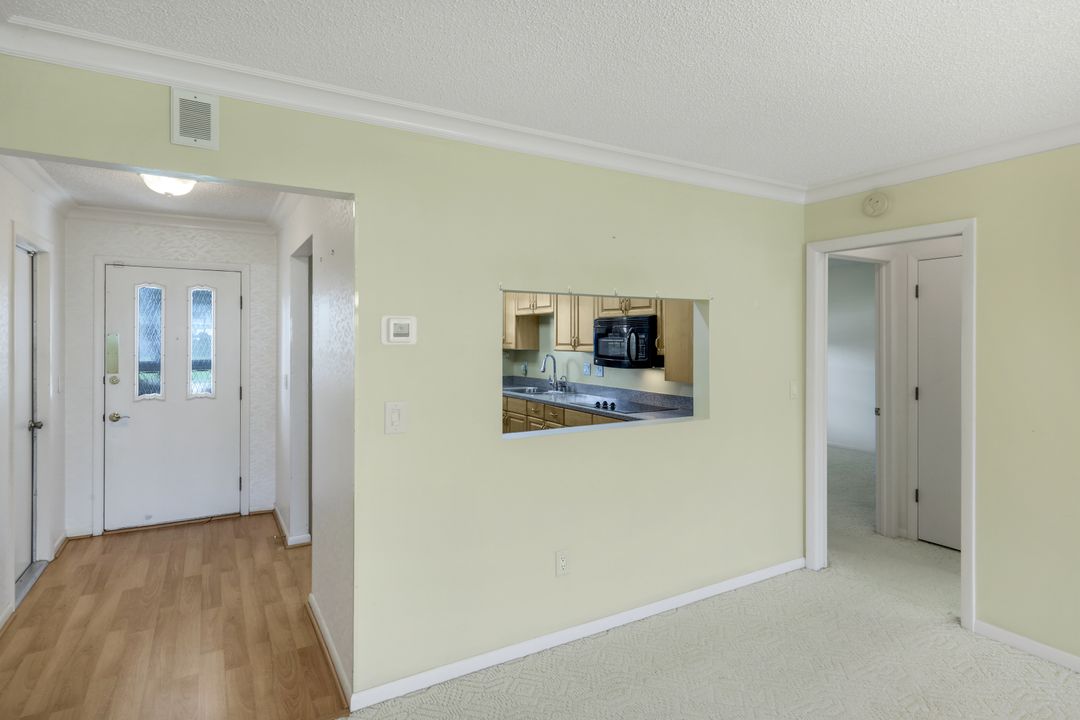 1351 Medinah Dr, Fort Myers, FL 33919