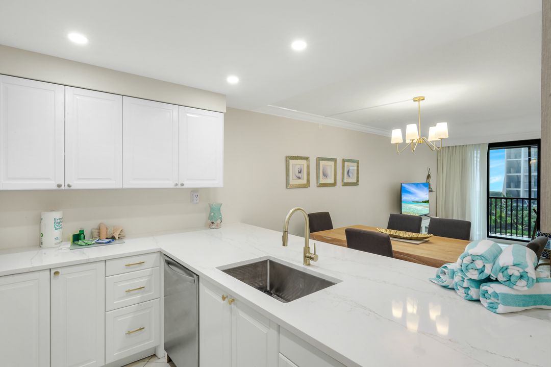 1501 Middle Gulf Dr #J 208, Sanibel, FL 33957