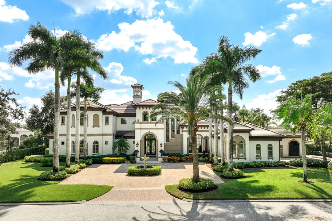 28790 Blaisdell Dr, Naples, FL 34119