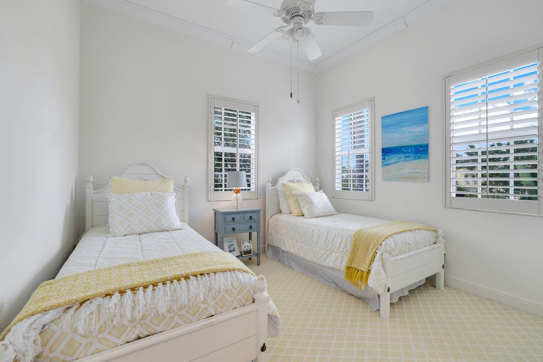 940 Sea Oats Ct, Marco Island, FL 34145