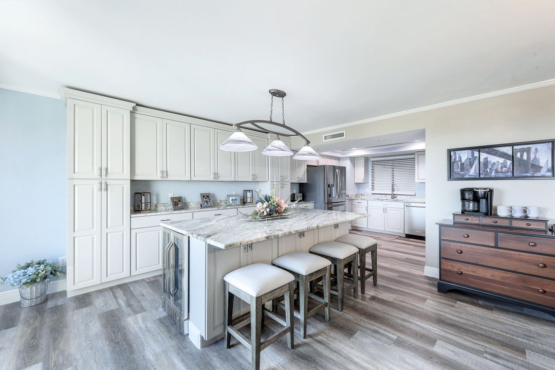 5260 S Landings Dr #809, Fort Myers, FL 33919