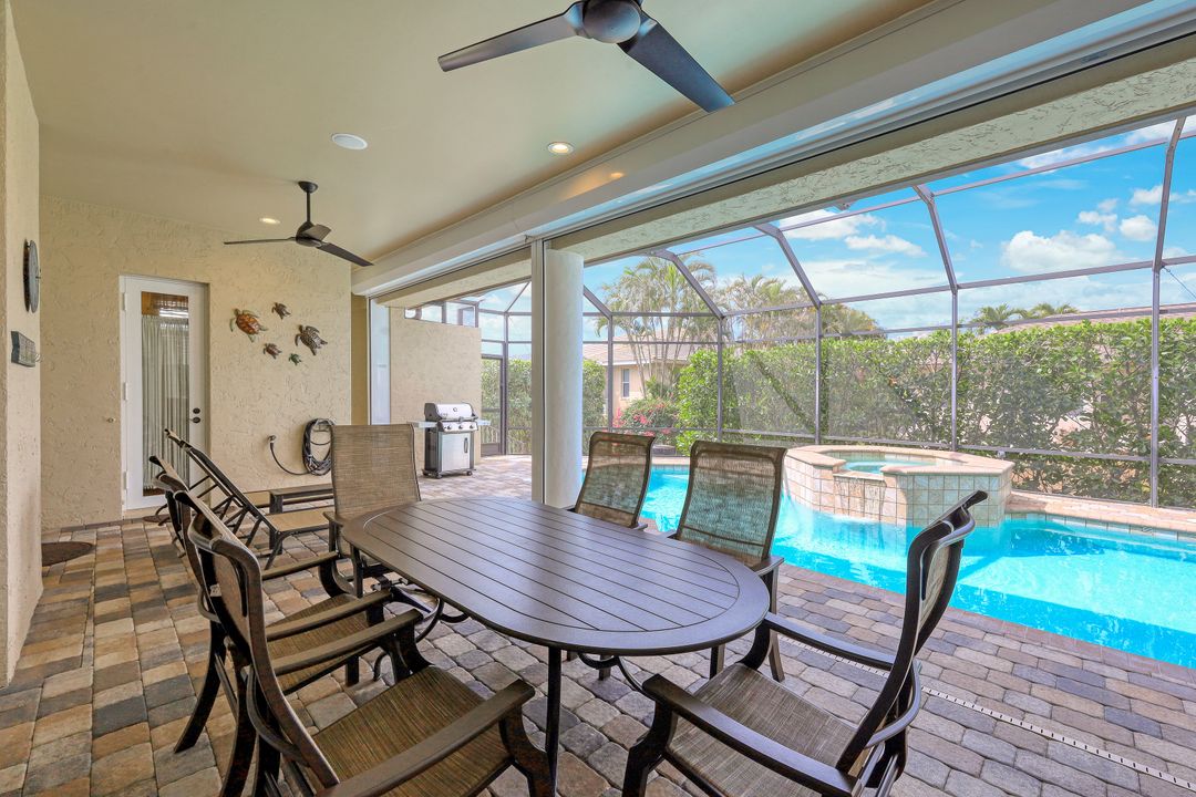 650 Amber Dr, Marco Island, FL 34145