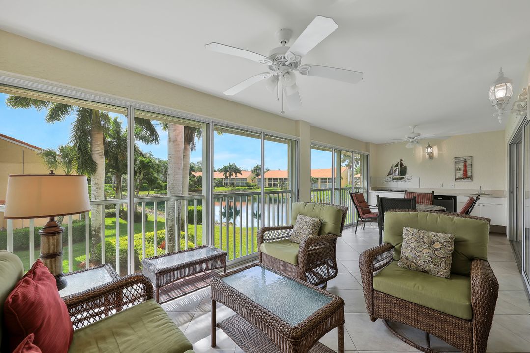 2395 Bayou Ln #4, Naples, FL 34112