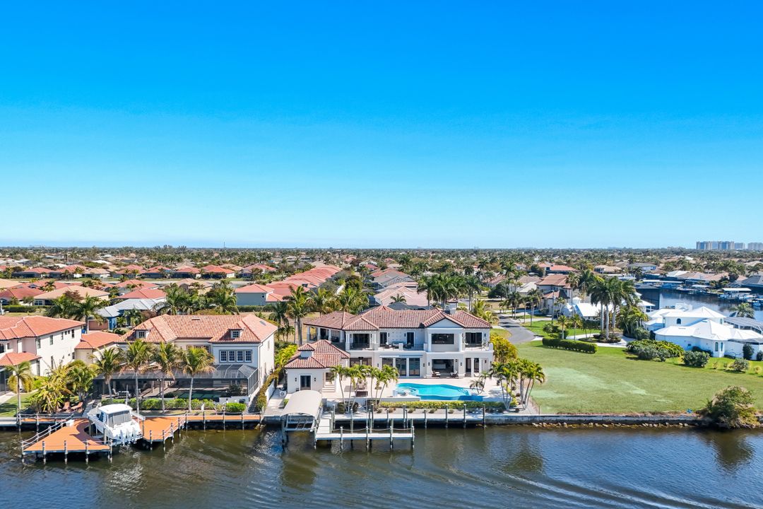 4842 SW 29th Ave, Cape Coral, FL 33914