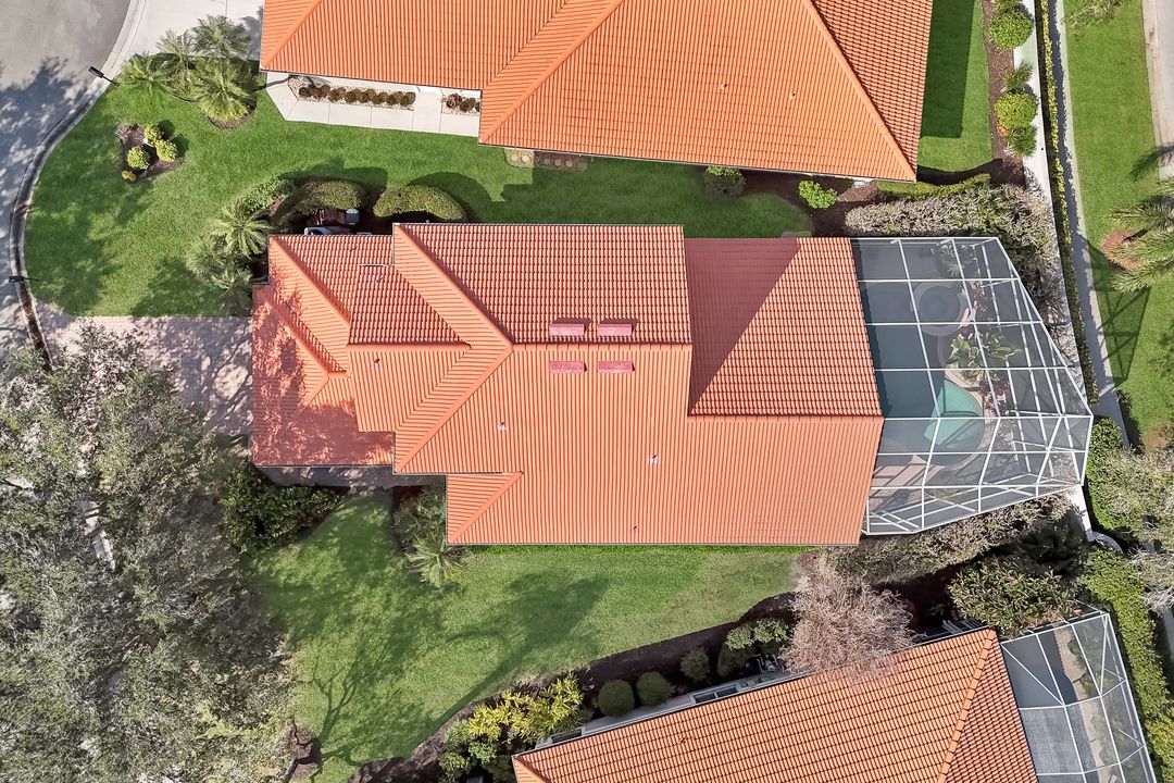 123 Napa Ridge Way, Naples, FL 34119