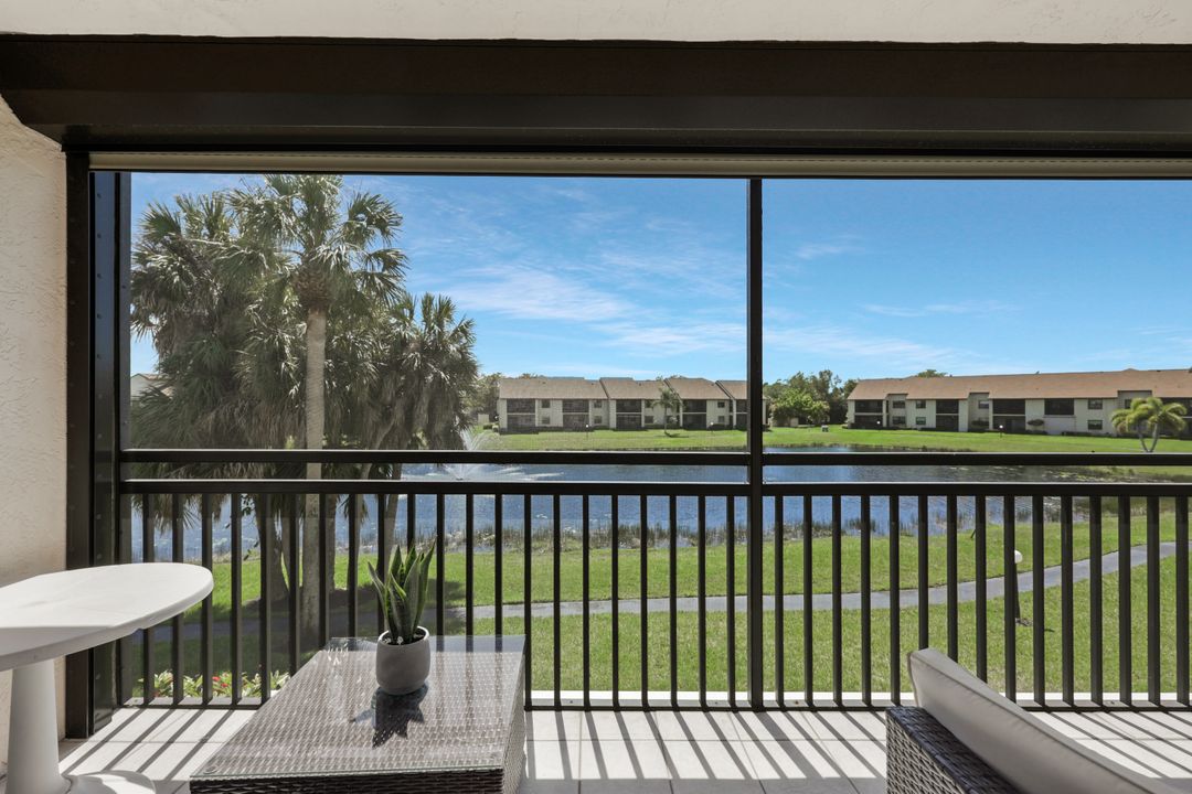 8445 Charter Club Cir #11, Fort Myers, FL 33919