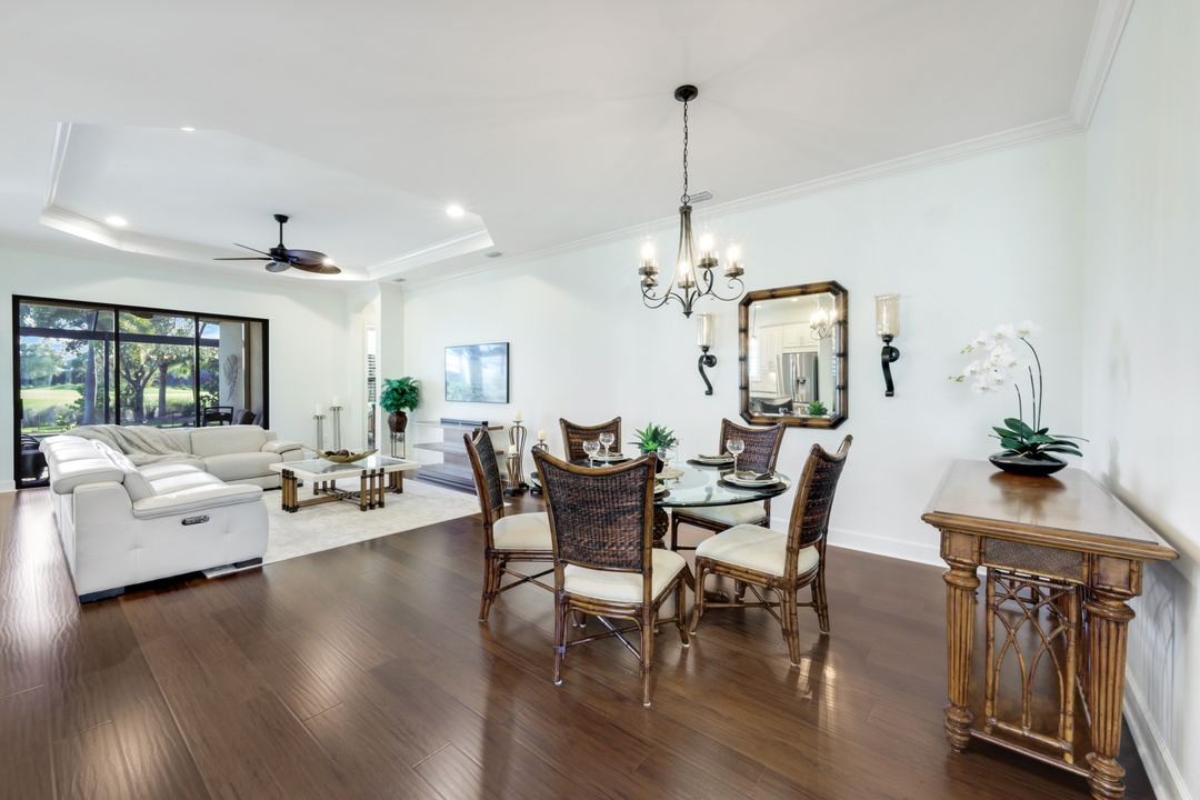 9368 Terresina Dr, Naples, FL 34119
