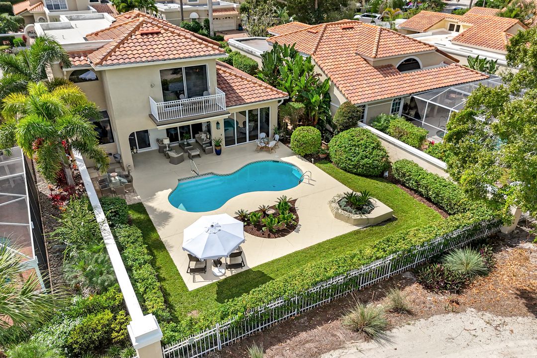 211 Via Napoli, Naples, FL 34105