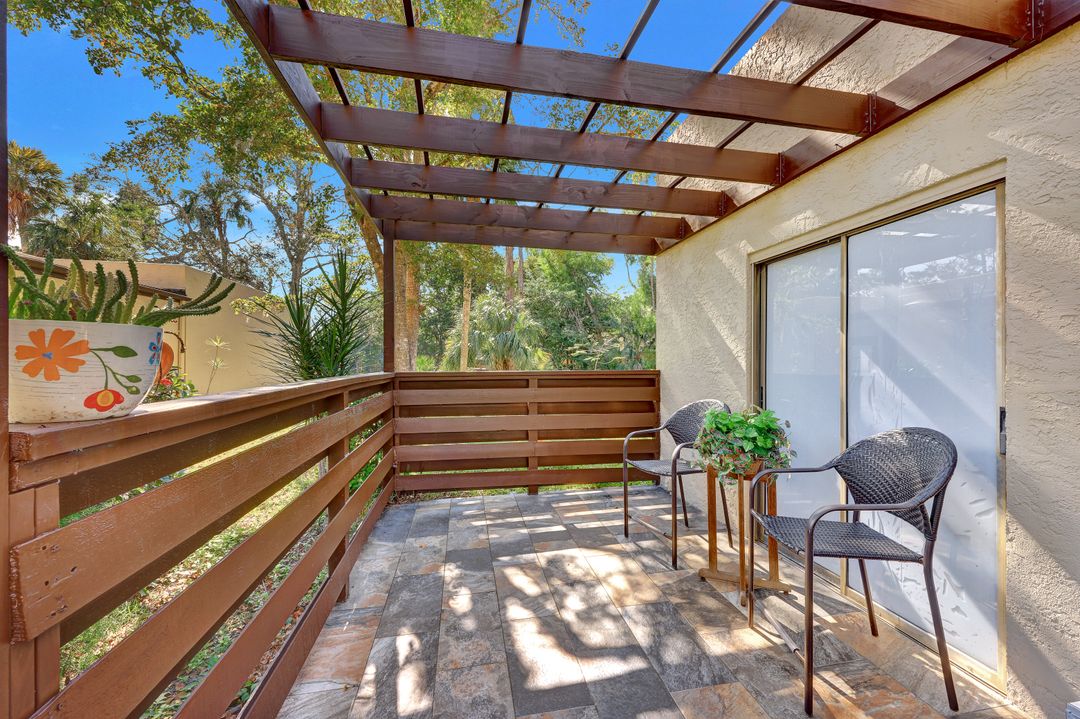 113 Pinebrook Dr, Fort Myers, FL 33907