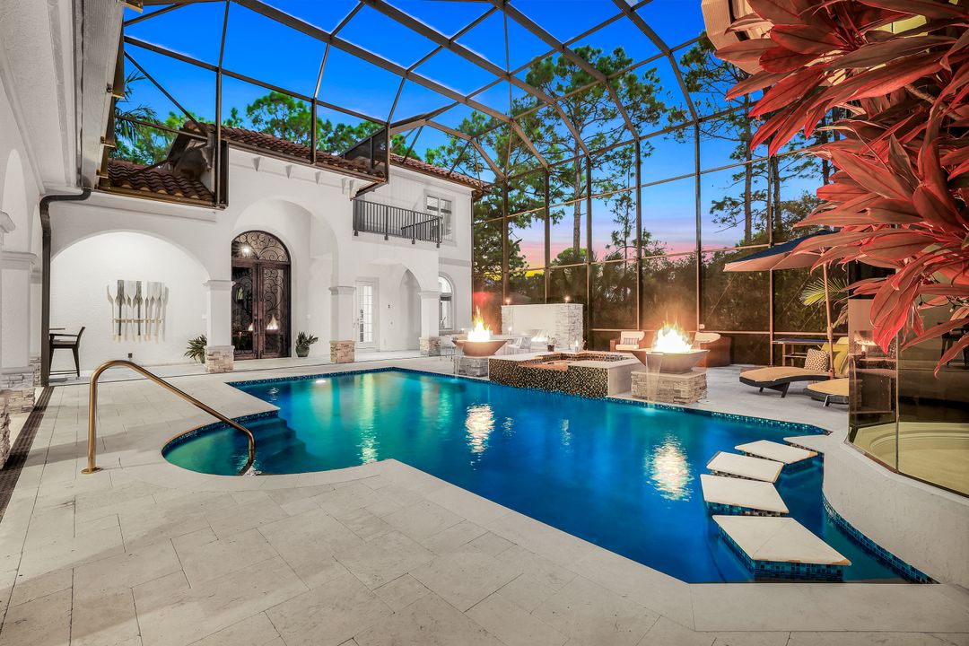 12338 Collier's Reserve Dr, Naples, FL 34110
