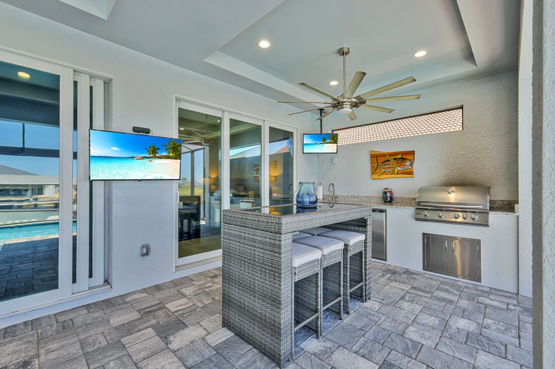 718 NW 36th Ave, Cape Coral, FL 33993