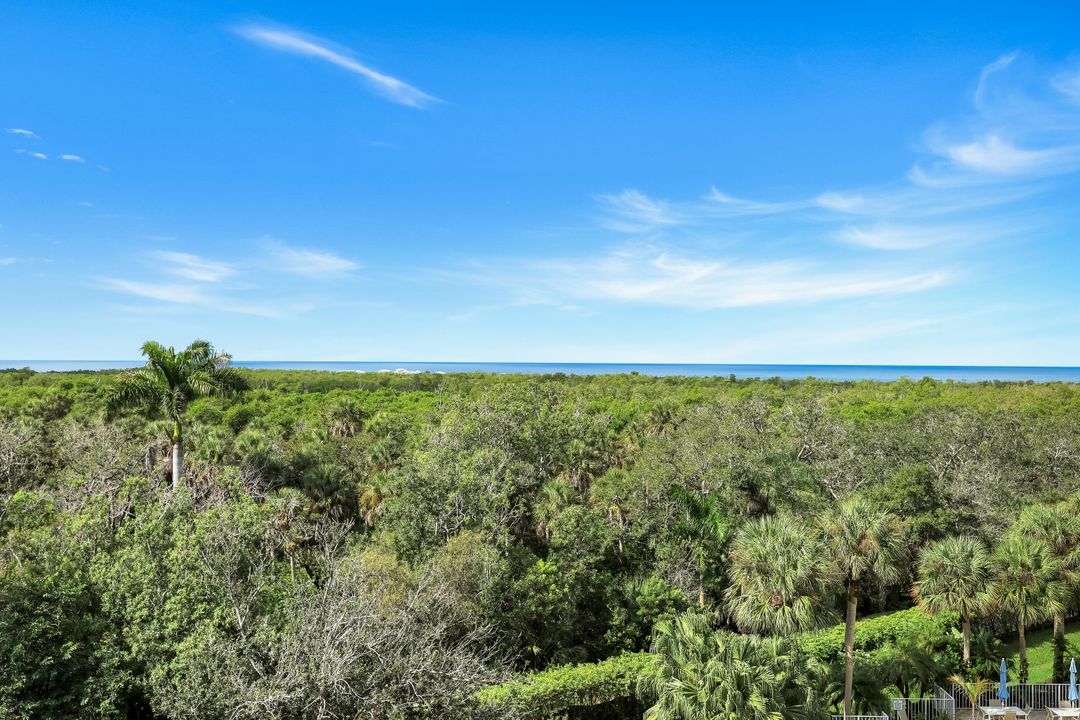 6361 Pelican Bay Blvd #402, Naples, FL 34108