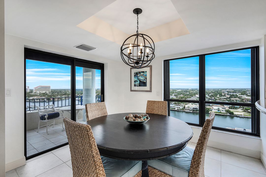 4451 Gulf Shore Blvd N #1605, Naples, FL 34103