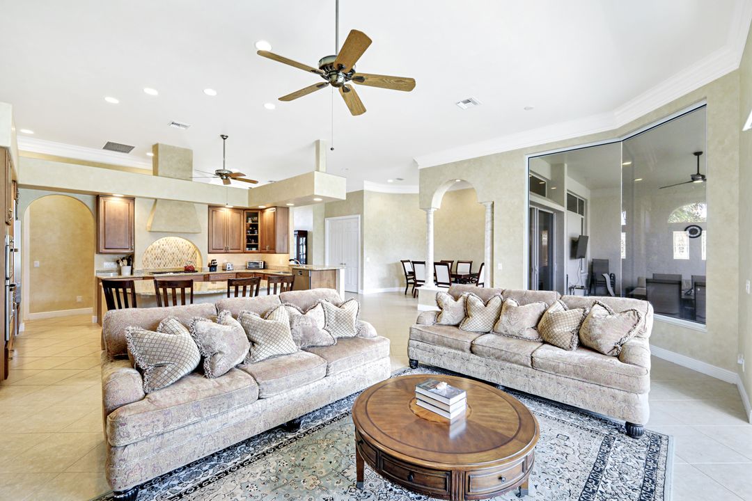 951 Ironwood Ct, Marco Island, FL 34145