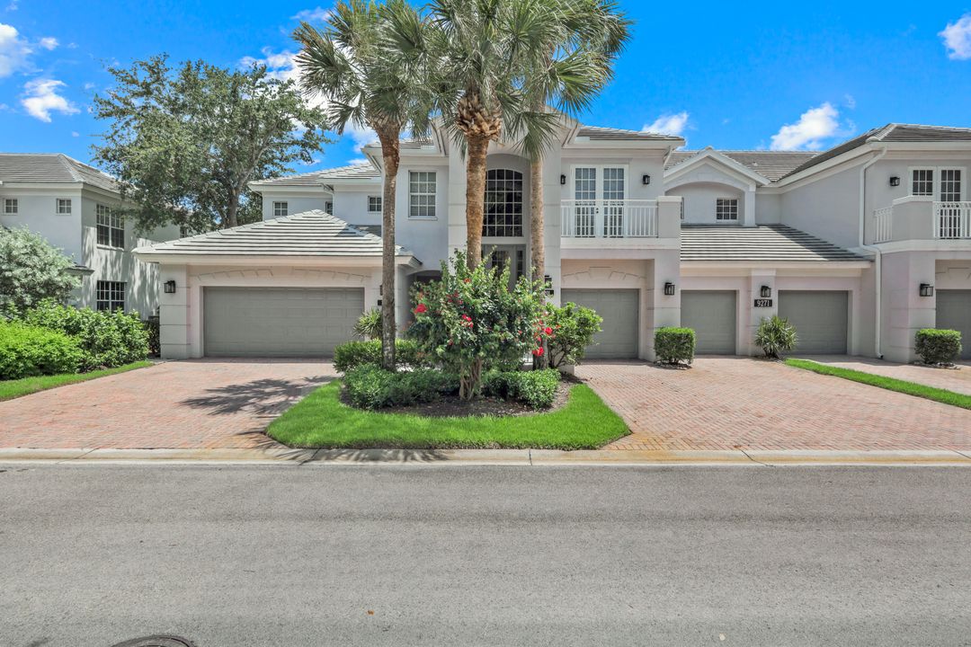 9271 Indigo Isle Ct #101, Estero, FL 34135