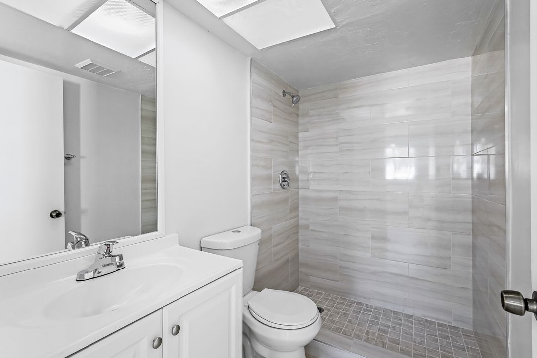 7737 Tamara Lee Ct #101, Fort Myers, FL 33907