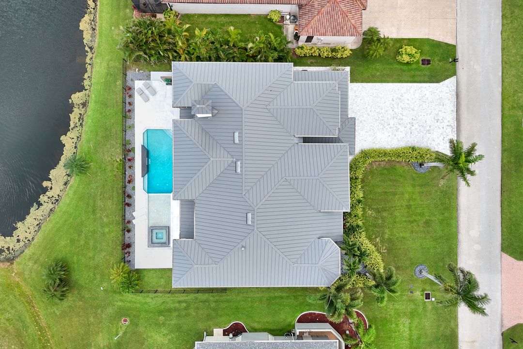 11929 Princess Grace Ct, Cape Coral, FL 33991