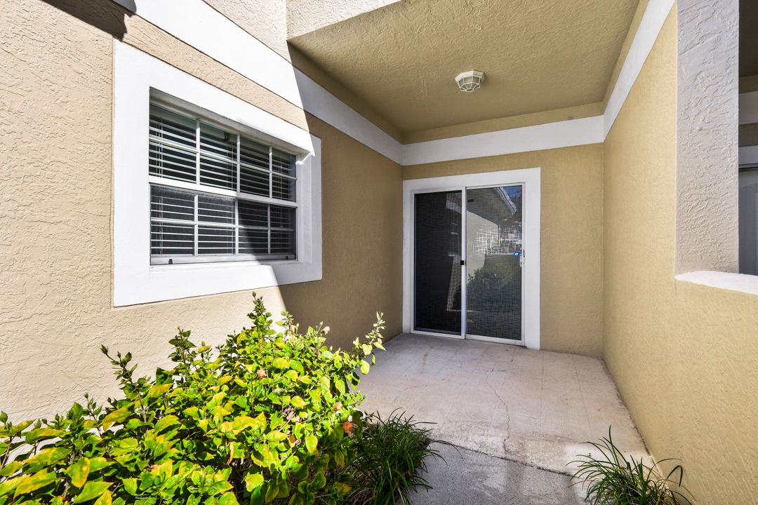 5135 Cobble Creek Ct #102, Naples, FL 34110