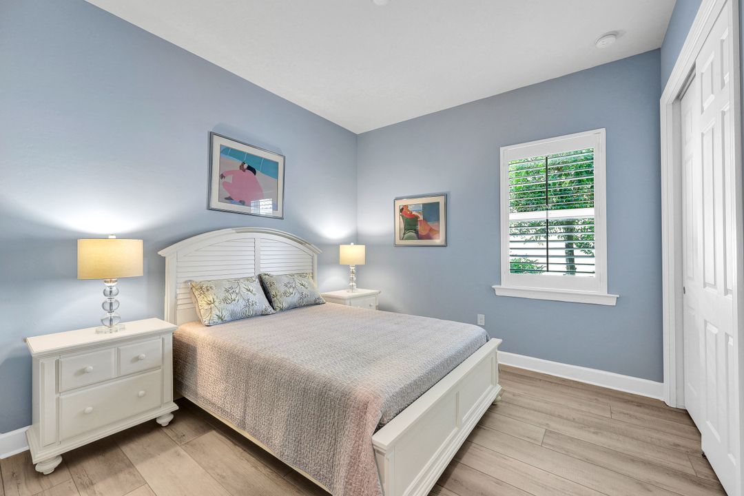 9314 Quarry Dr, Naples, FL 34120