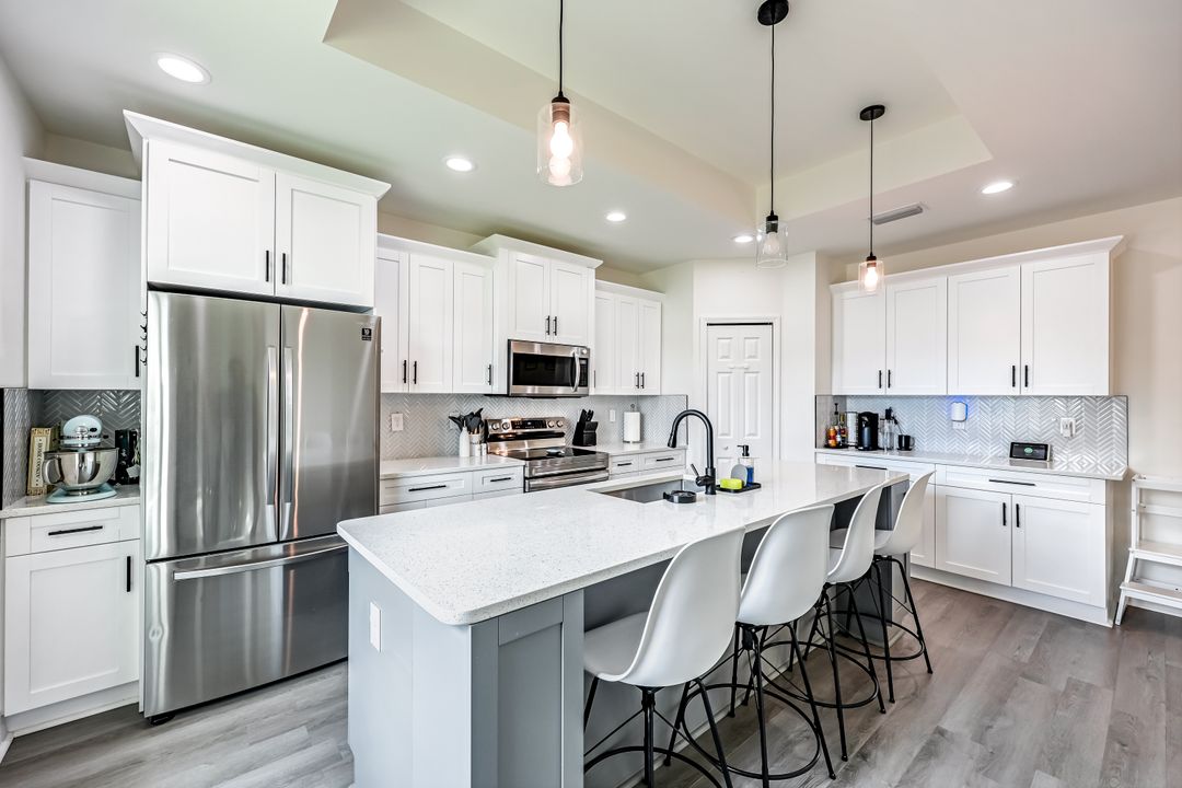 3309 16th St SW, Lehigh Acres, FL 33976