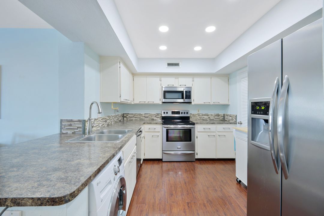 1900 Clifford St  #507, Fort Myers, FL 33901