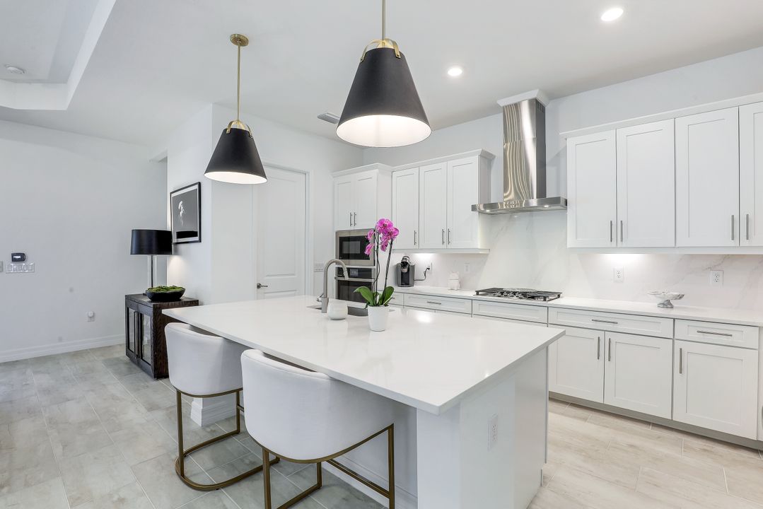 14187 Blue Bay Cir, Fort Myers, FL 33913