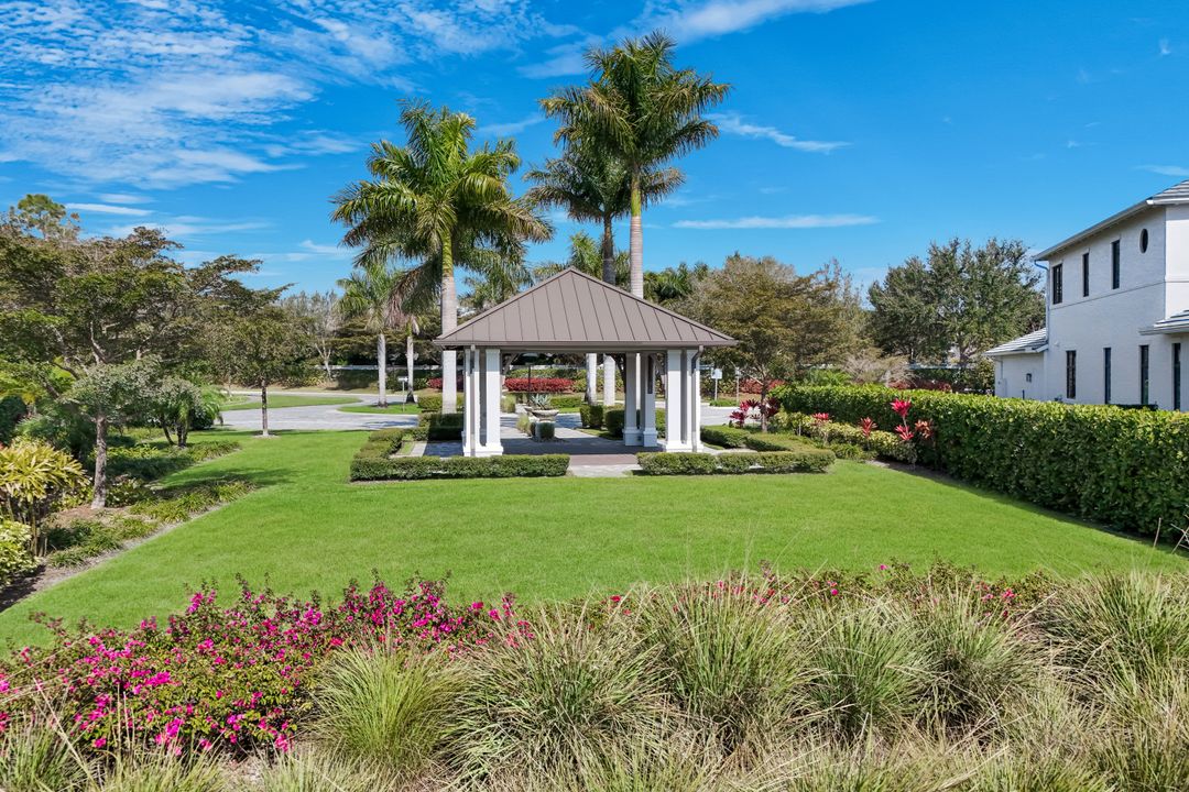 16728 Enclave Cir, Naples, FL 34110