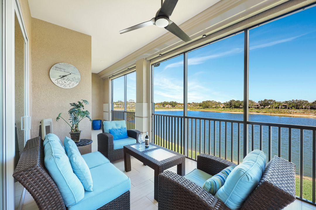 608 El Camino Real #202, Naples, FL 34119