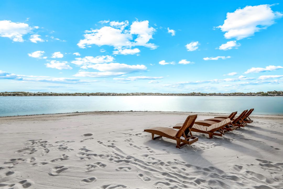 17835 Miromar Lakes Pkwy, Miromar Lakes, FL 33913