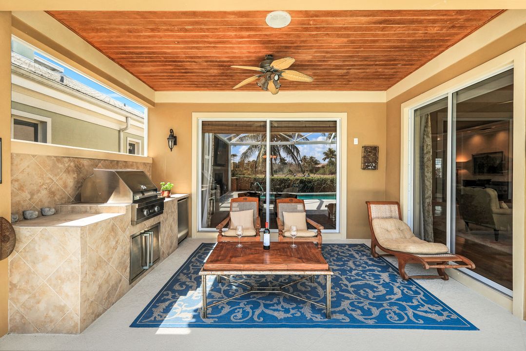 15588 Whitney Ln, Naples, FL 34110