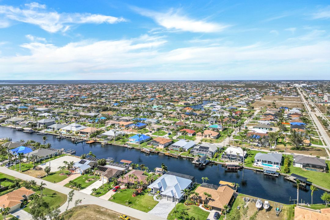 2113 SW 45th Terrace, Cape Coral, FL 33914