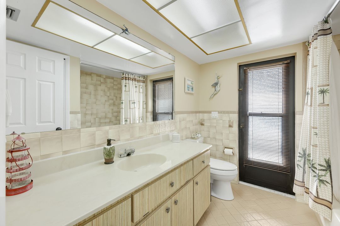 101 SW 50th St, Cape Coral, FL 33914