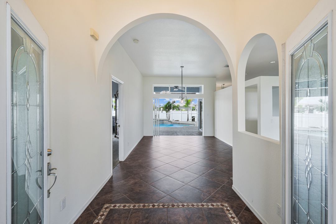 1728 NW 7th Ave, Cape Coral, FL 33993