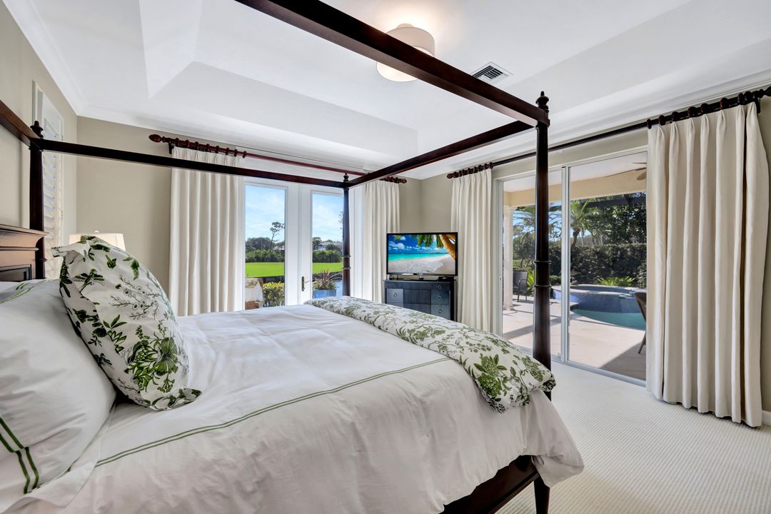 3671 Olde Cottage Ln, Bonita Springs, FL 34134