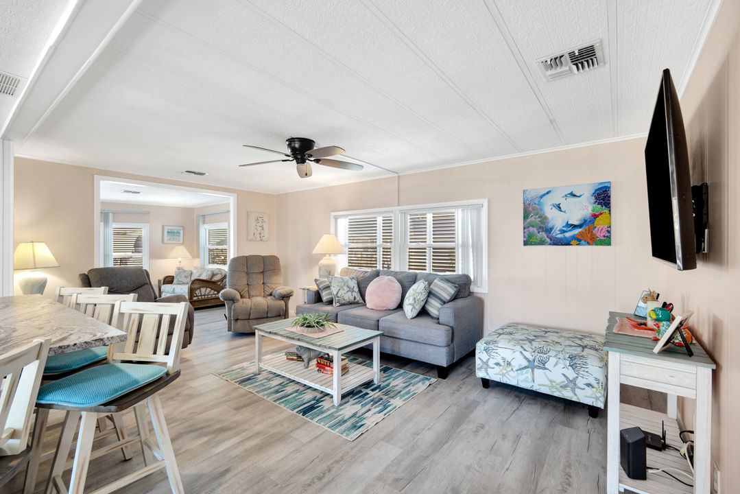 2971 Bounty Ln, Saint James City, FL 33956