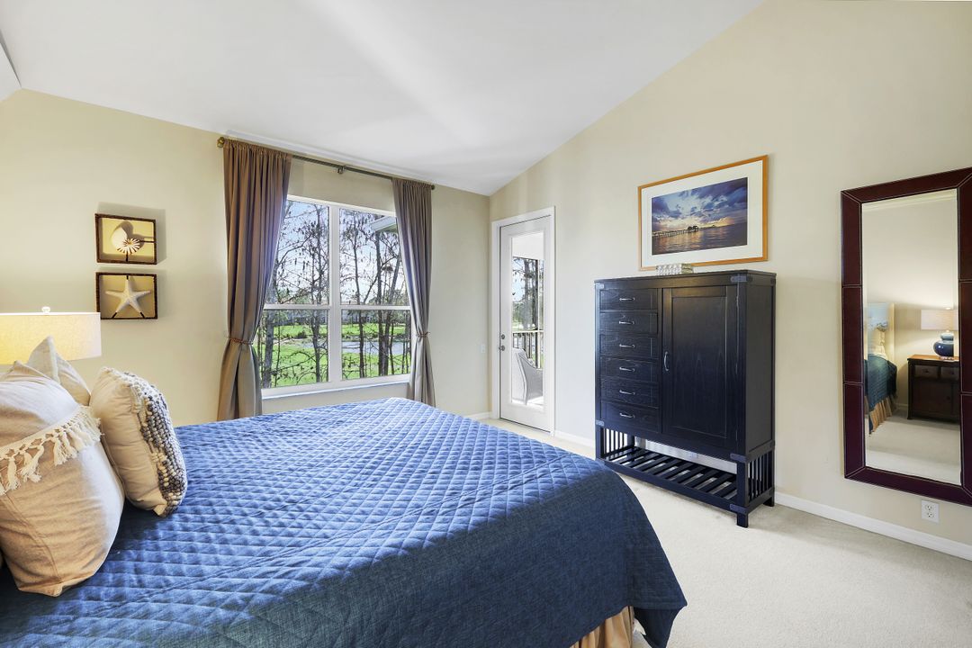 8490 Danbury Blvd #205, Naples, FL 34120