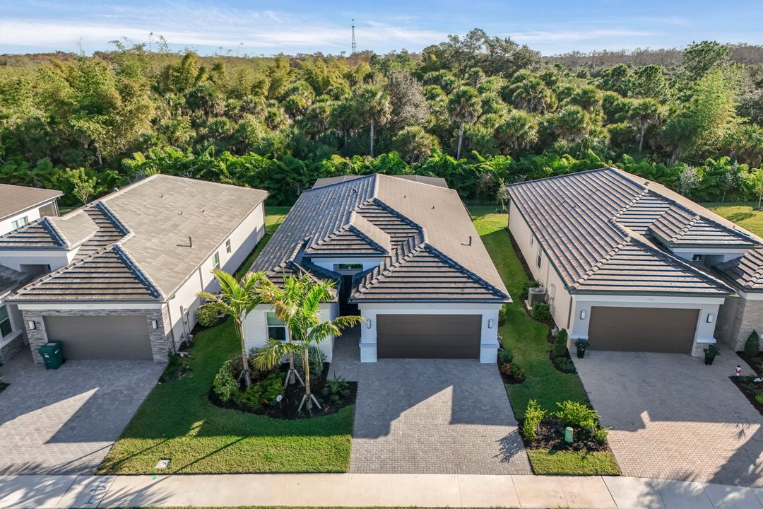 12456 Violet Ln, Naples, FL 34120