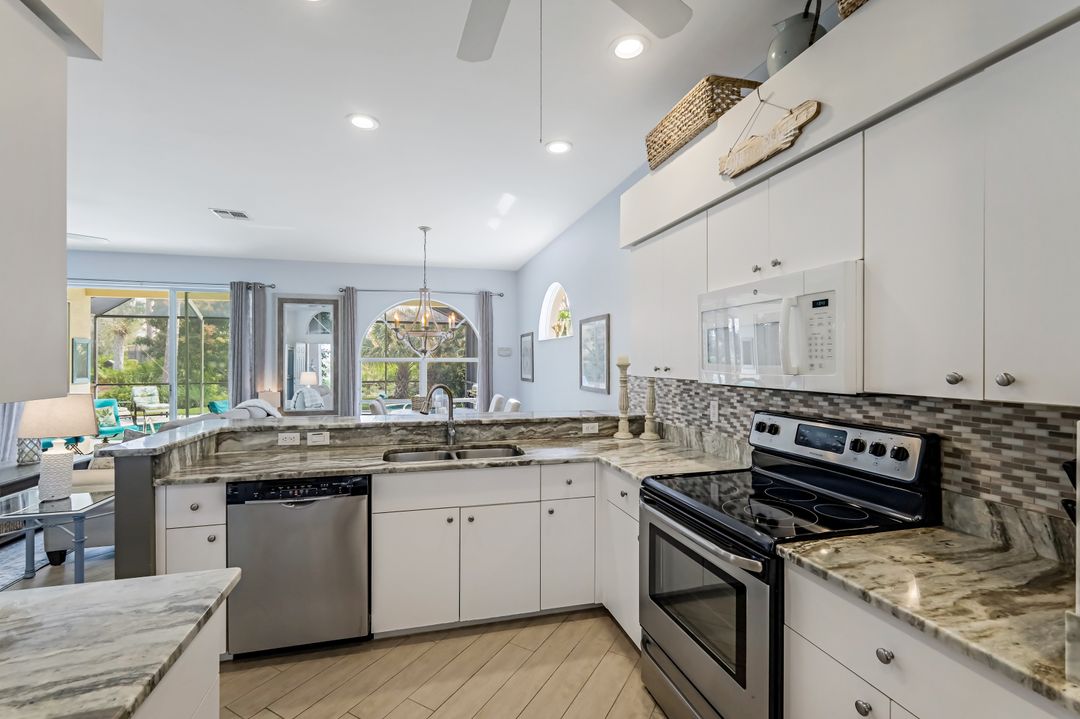 24977 Bay Cedar Dr, Bonita Springs, FL 34134