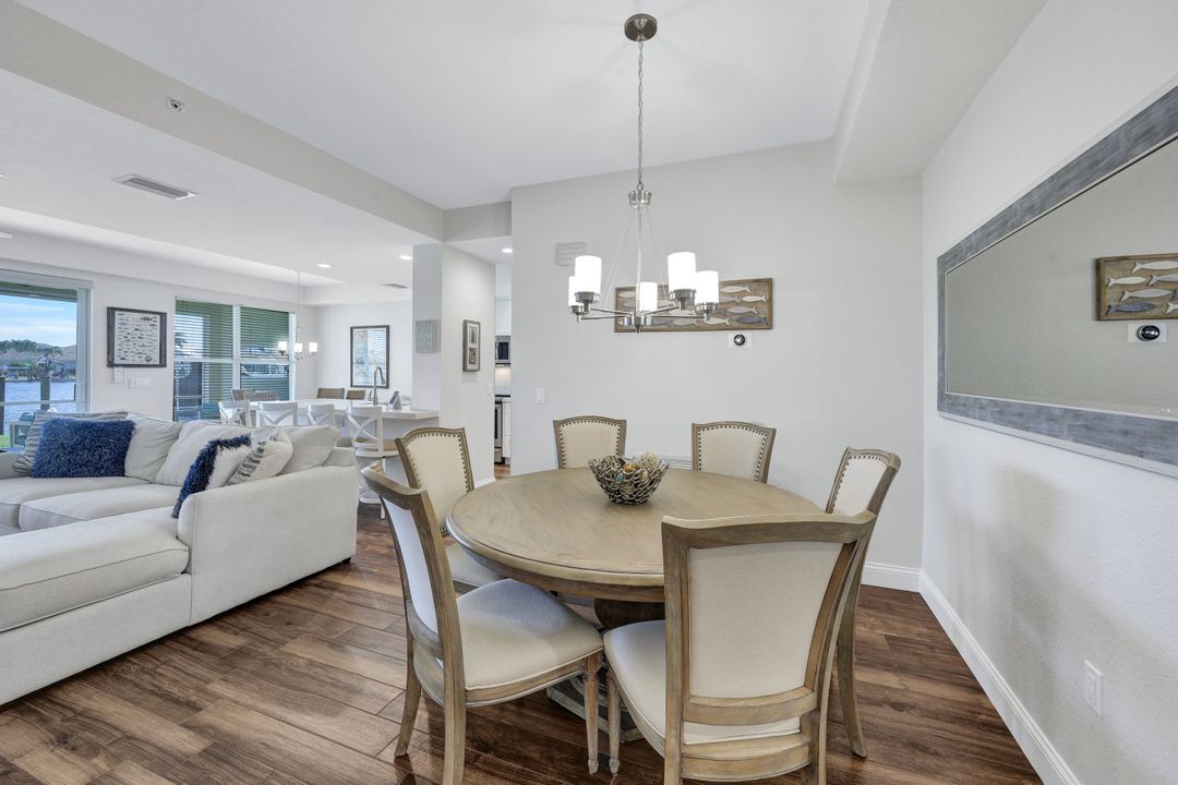 370 Stella Maris Dr N #2502, Naples, FL 34114