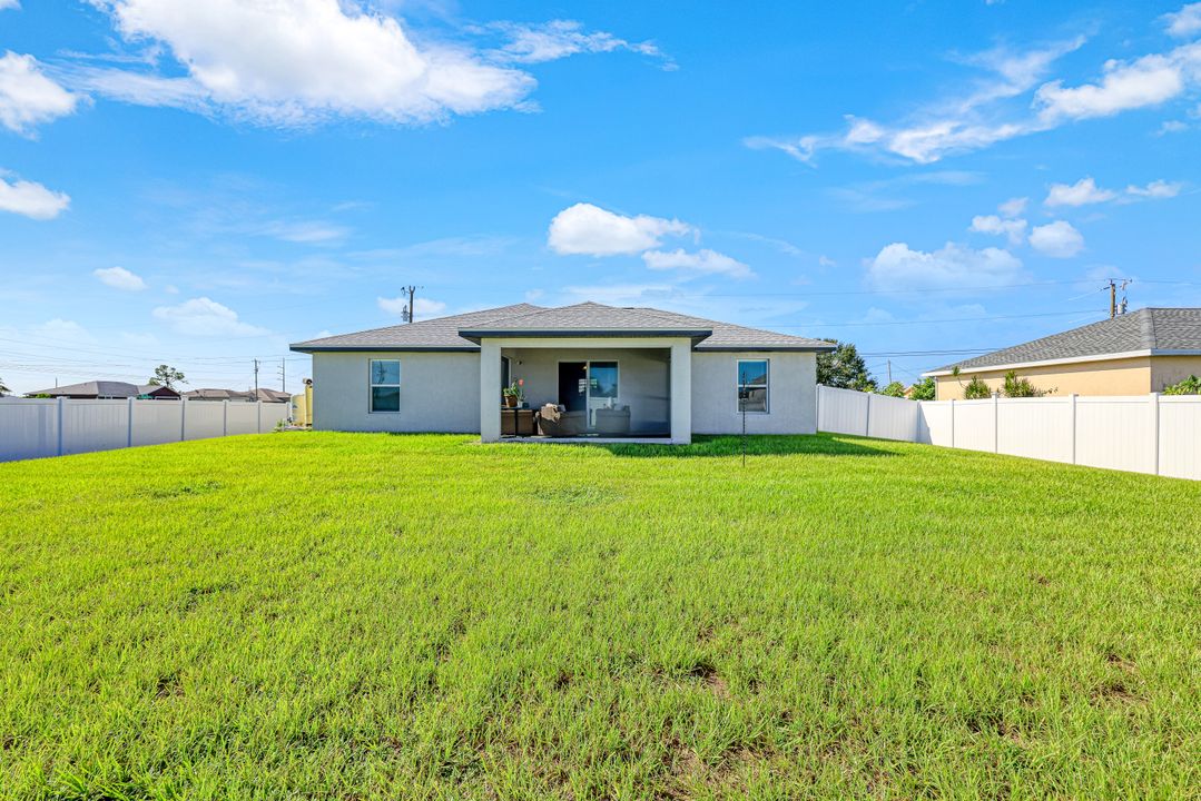 21 NW 23rd Terrace, Cape Coral, FL 33993