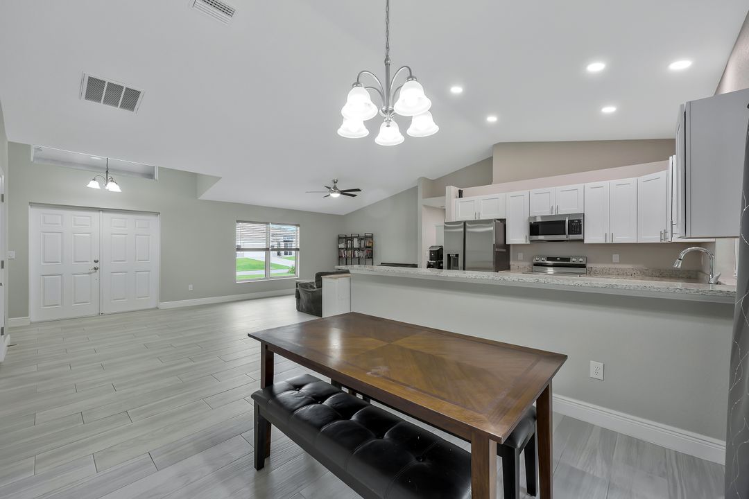 1417 Acacia Ave, Lehigh Acres, FL 33972